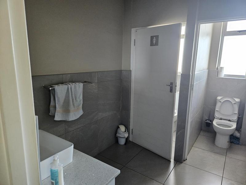 To Let commercial Property for Rent in Montague Gardens Western Cape